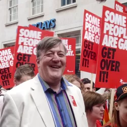 Stephen Fry: Out There